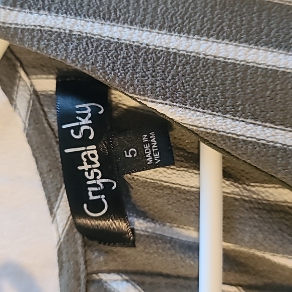 Jumper - Picture 3 of 6